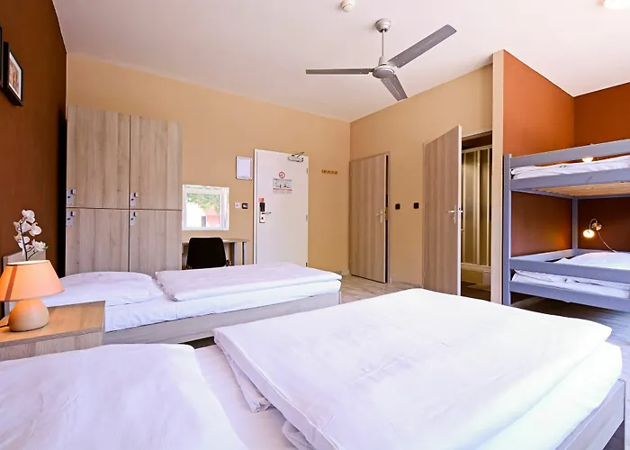 Plus Prague Hostel Szálloda