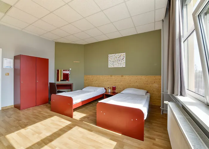 Plus Prague Hostel *