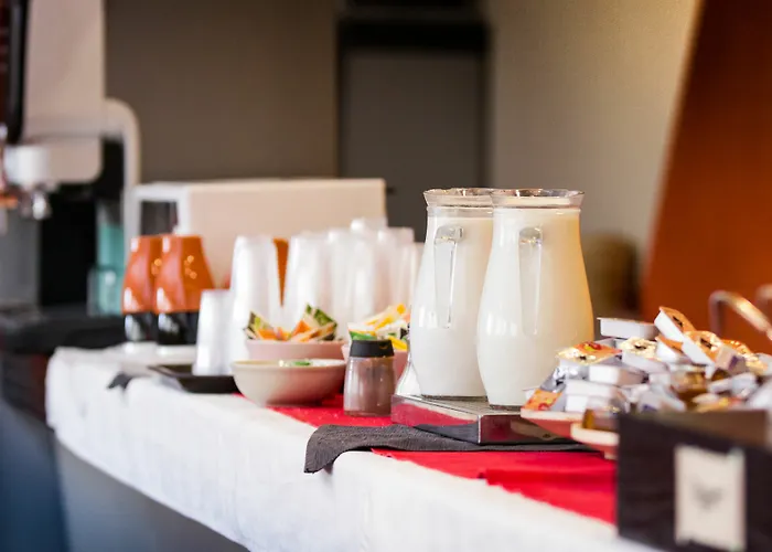 Plus Prague Hostel *