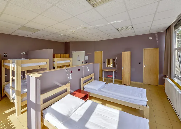 Plus Prague Hostel *